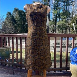 Midge Grant Vintage Elegant Floral Patterned Tapestry Dress